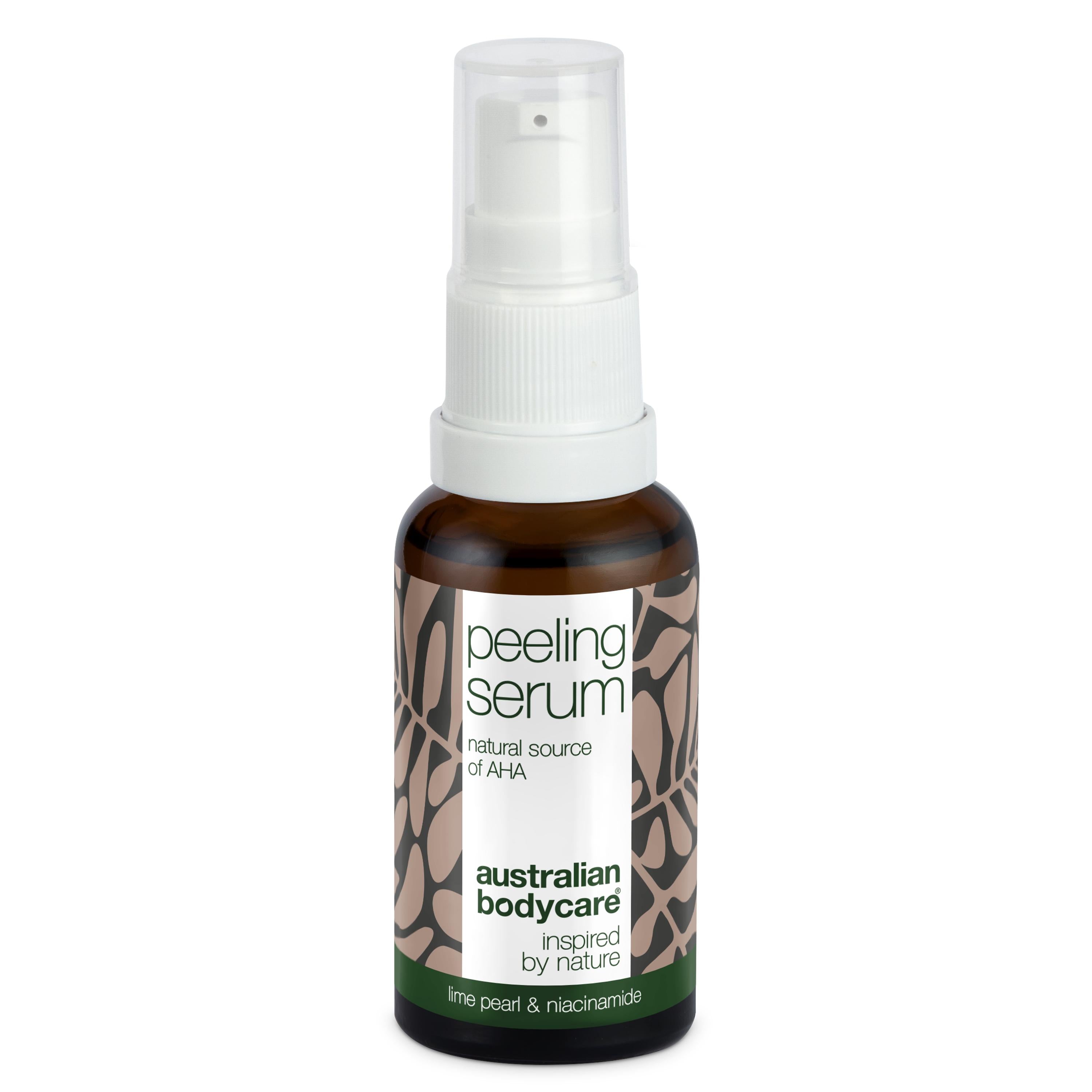 AHA Peeling Serum – Eksfoliering for glattere og friskere hud — AHA Peeling Serum fjerner døde hudceller, udjævner hudens tekstur og giver en sund glød. Med Lime Pearl, Niacinamid og Allantoin.